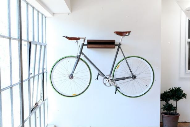 Hvordan til at hænge en cykel på væggen. Overvej, hvor meget du vil bruge til montering hardware.