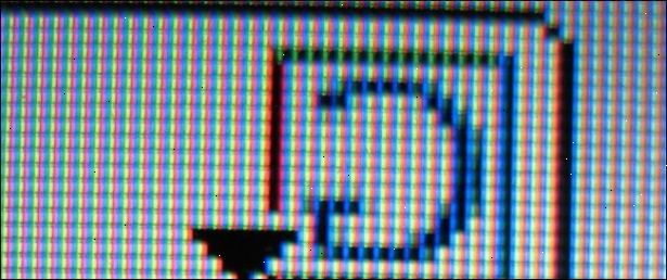 Hvordan at fastsætte en fast pixel på en LCD-skærm. Regne ud, hvis den pixel sidder fast eller død.