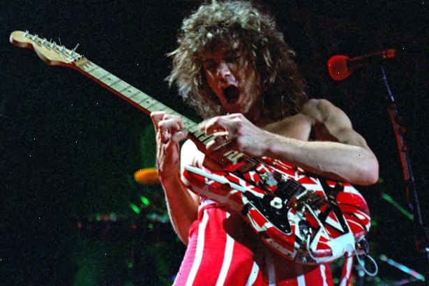 Hvordan man spiller guitar som eddie Van Halen. Placer din venstre hånd på gribebrættet, som hvis du skulle spille normalt.